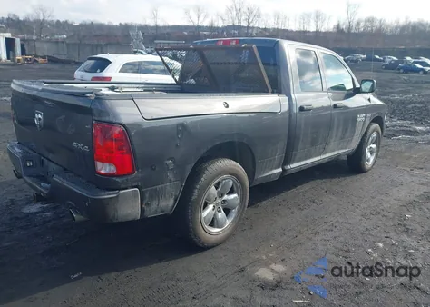 2017 Ram 1500 Express 4X4 6'4 Box z USA, uszkodzony, nr VIN 1C6RR7FT3HS589768